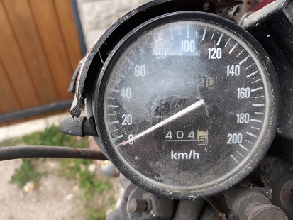 il y a des habitants dans le compteur