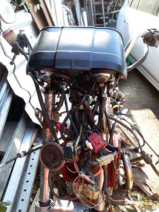 tout les fils sont dans le phare